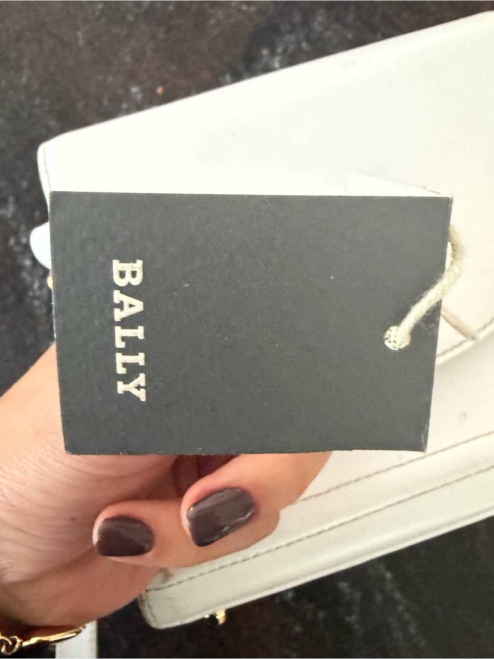 White Leather Bally Crossbody Bag with Gold Hardware - Picture 3 of 10